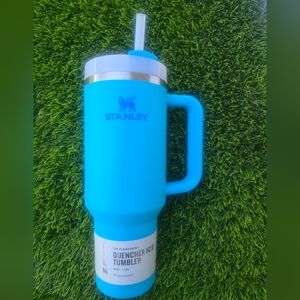 Stanley Aqua Quencher Tumbler with Handle 40oz/1.18L